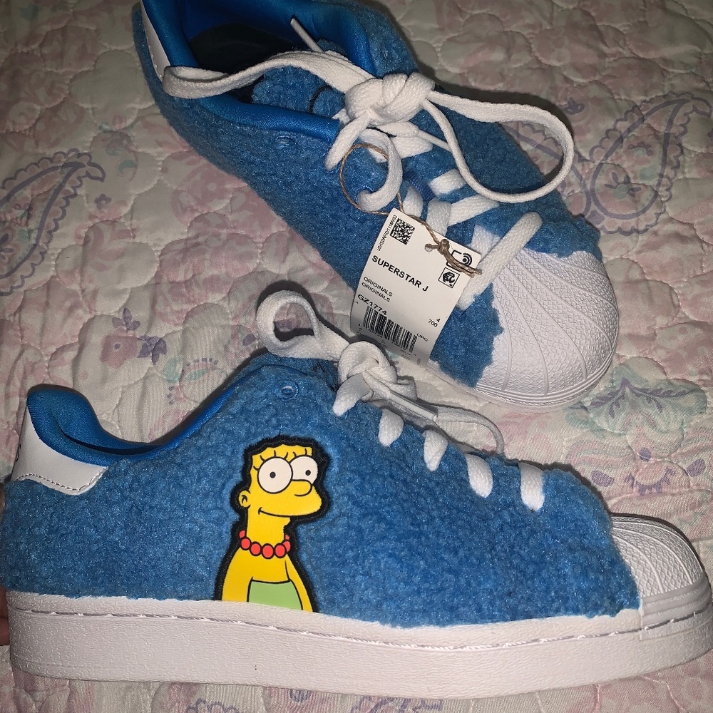 Simpsons X Adidas The Marge Superstar Sneaker NWT Youth 4.5 Women's 6.5